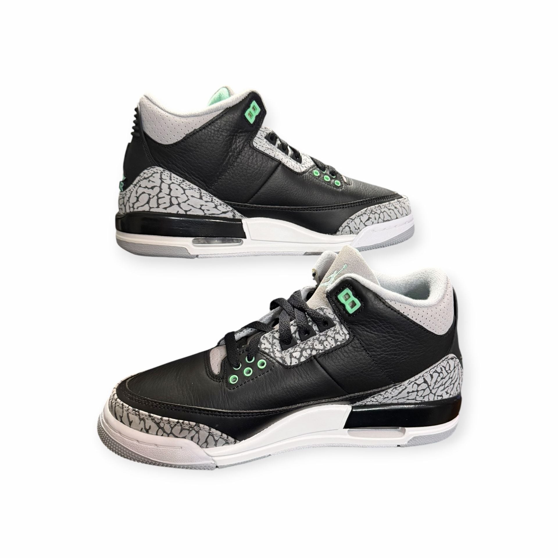 Jordan Air Jordan 3 Retro Size 7Y Green Glow 3