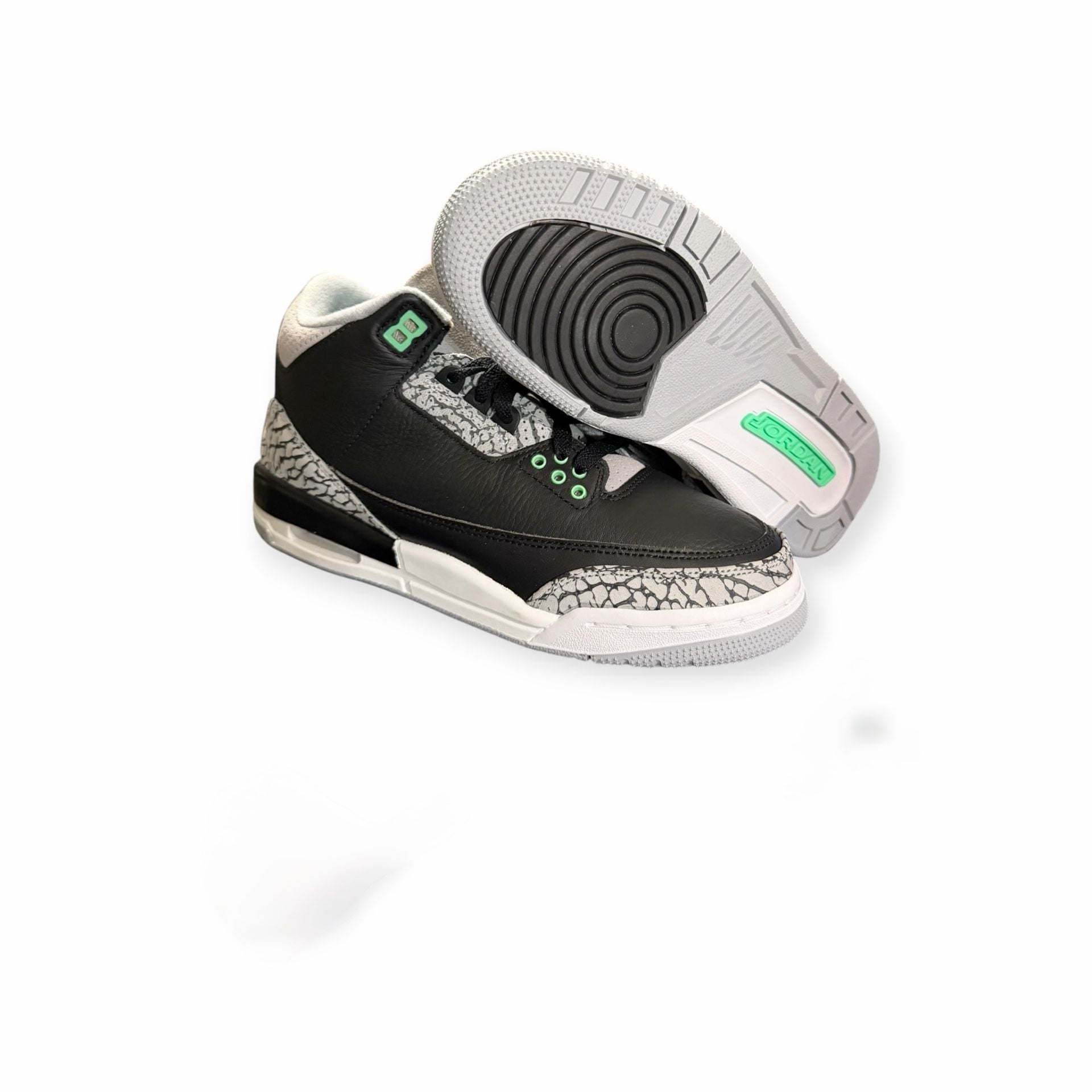 Jordan Air Jordan 3 Retro Size 7Y Green Glow 6