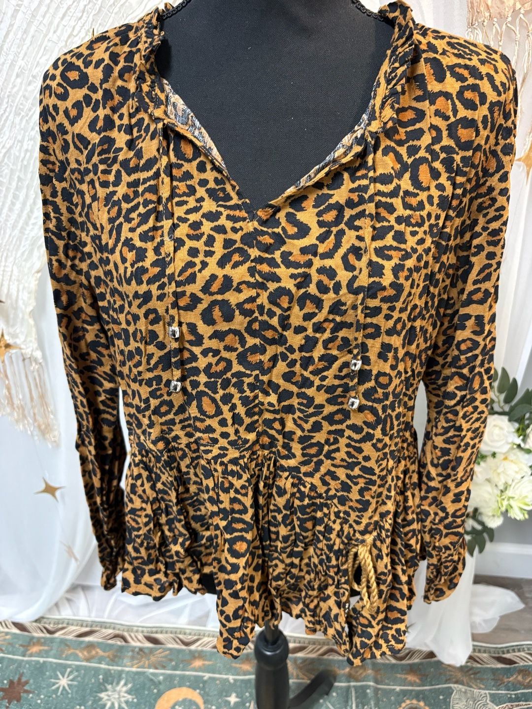 Time and Tru Leopard Peplum Blouse Size S 4-6 3