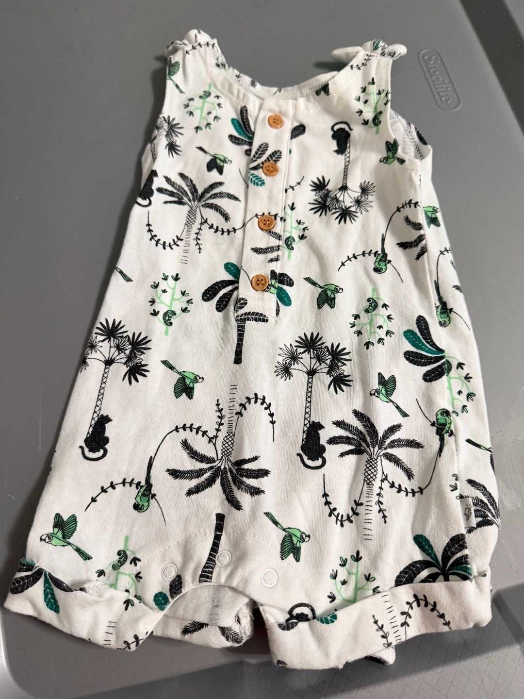 Mini Heroes Jungle Safari Print Sleeveless Romper Size 0-3M 2