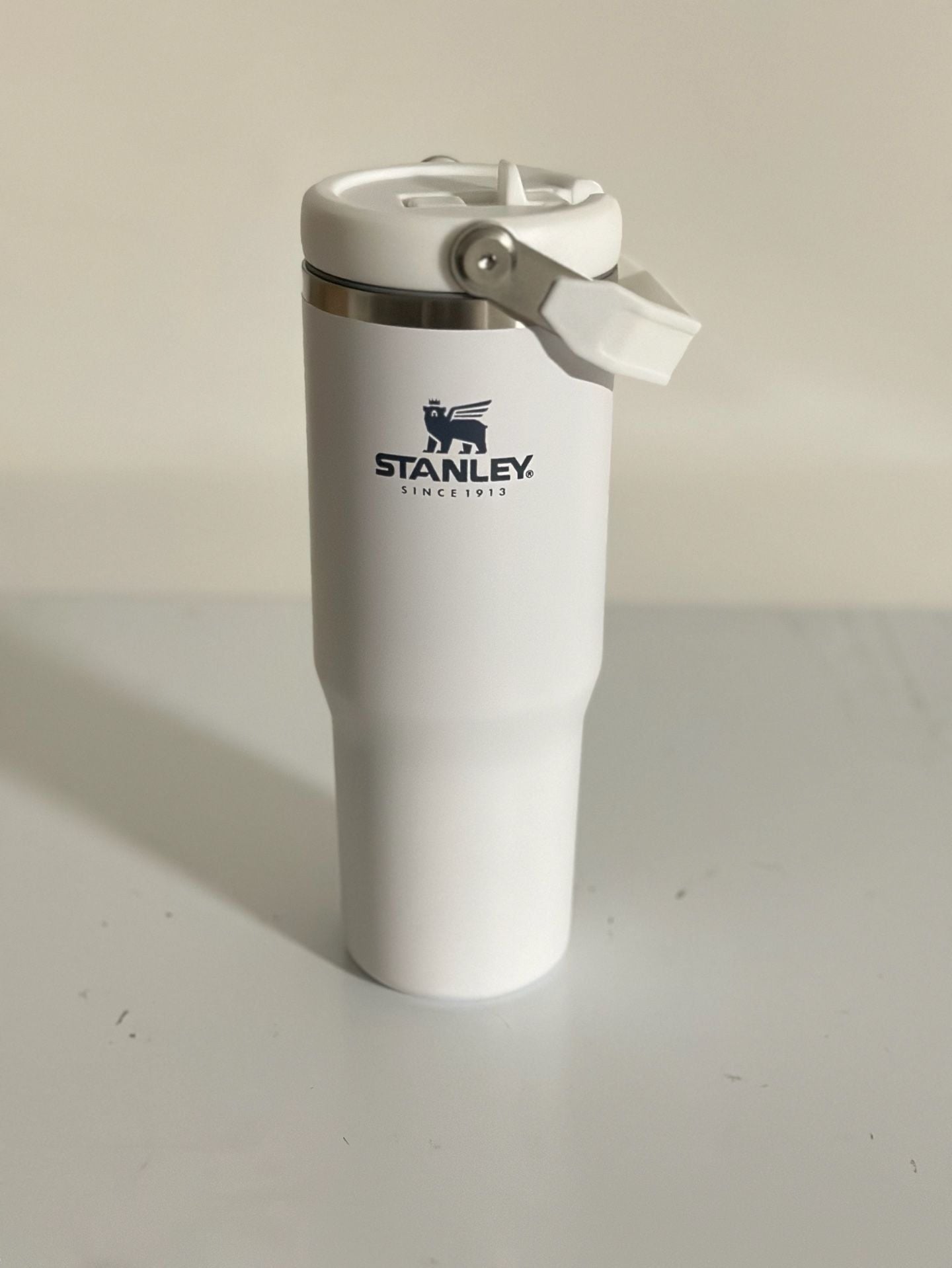 Stanley The IceFlow Flip Straw Tumbler 30 Oz White 7