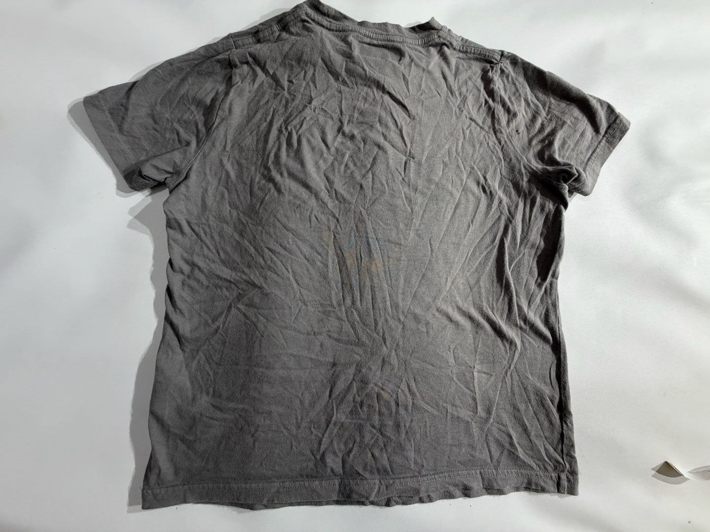 Abercrombie Kids Grey Graphic T-Shirt Size 11/12 6