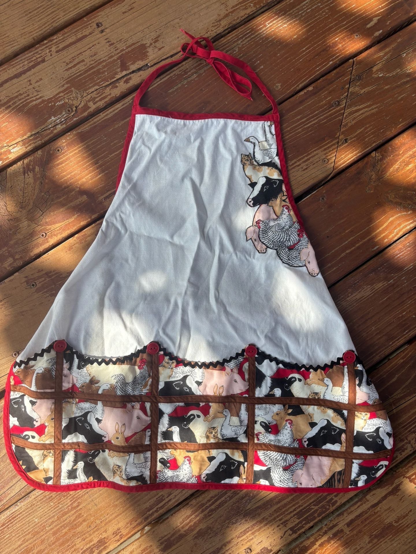 Vintage Farmhouse Animal Print Kitchen Apron or egg gathering apron Red White 1