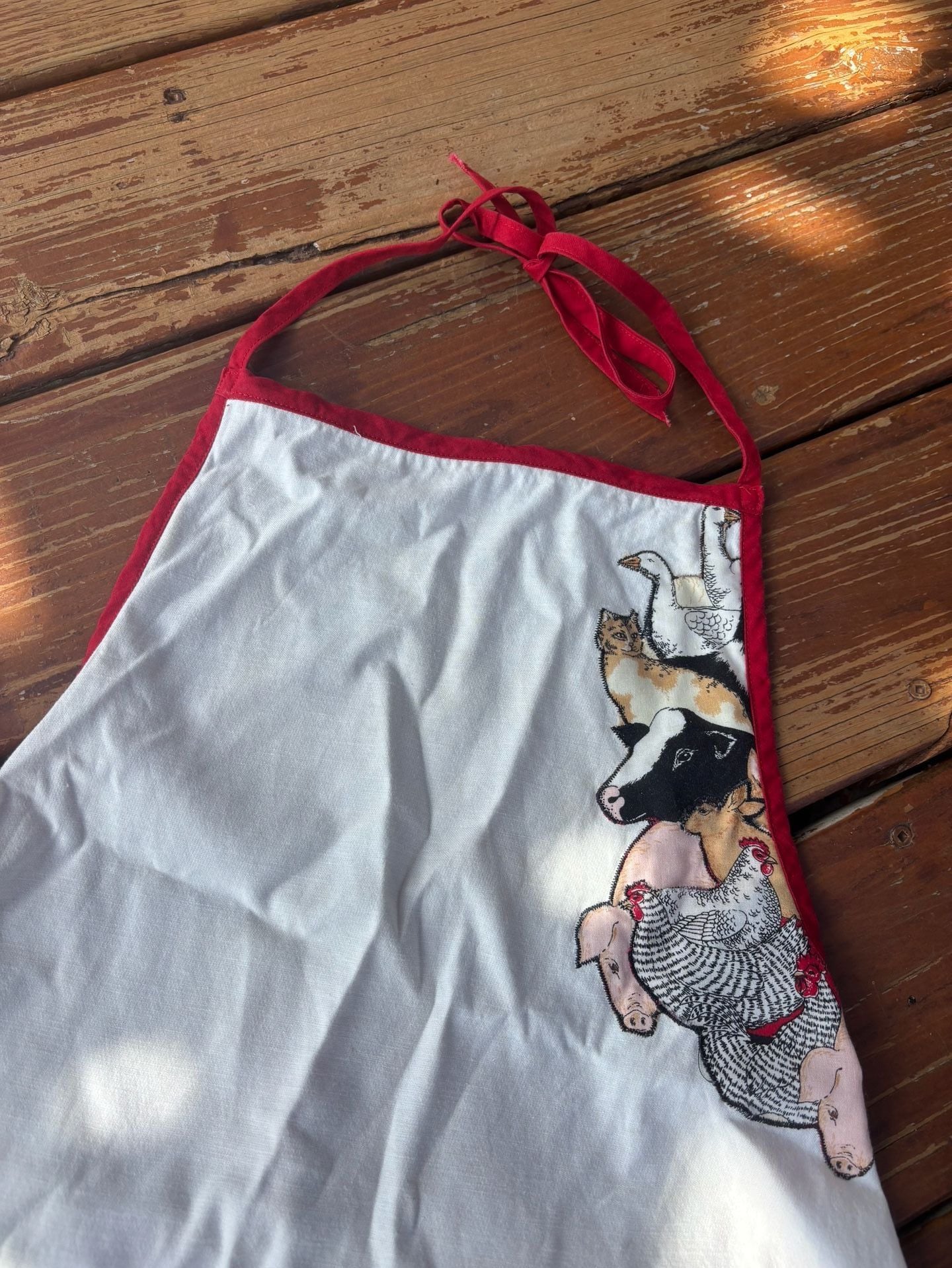 Vintage Farmhouse Animal Print Kitchen Apron or egg gathering apron Red White 3