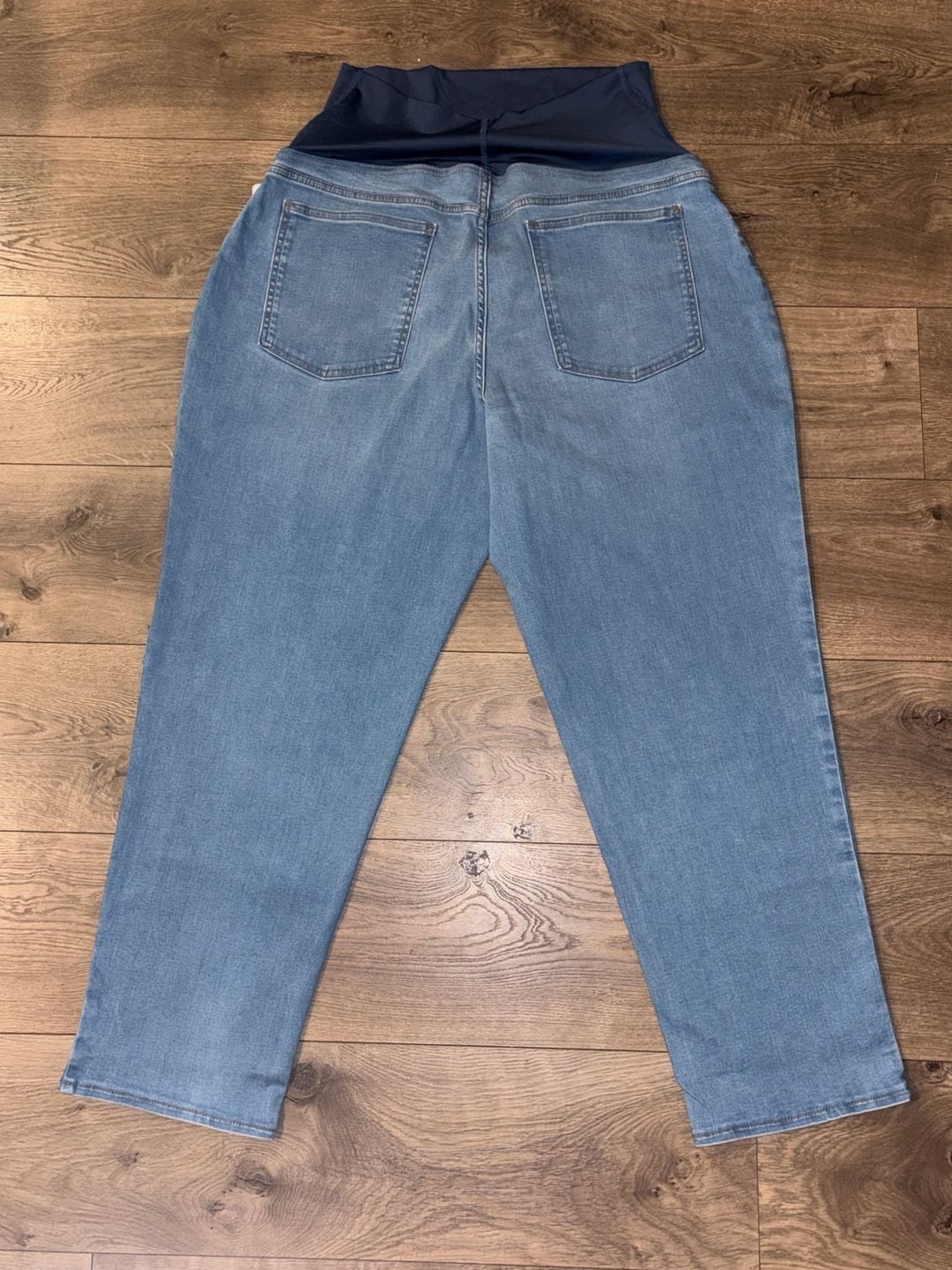Ingrid & Isabel Maternity Over Belly Straight Jeans Size XXL Light Wash 3