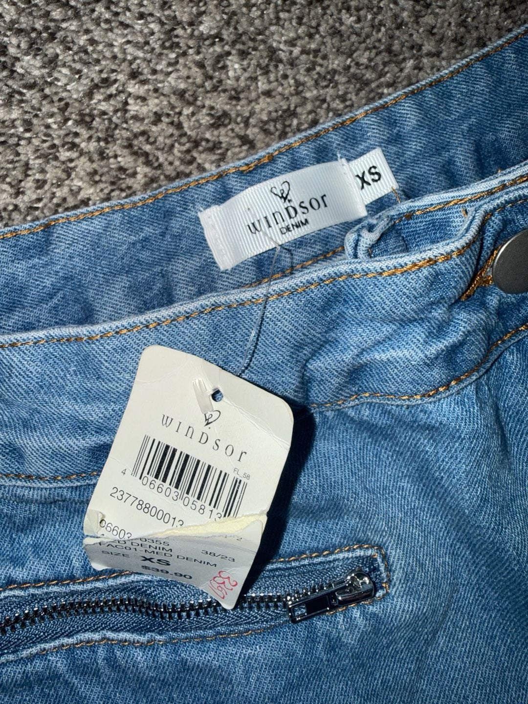 Windsor Denim Skort Size XS Blue Cargo Pockets Asymmetrical Zippers 3