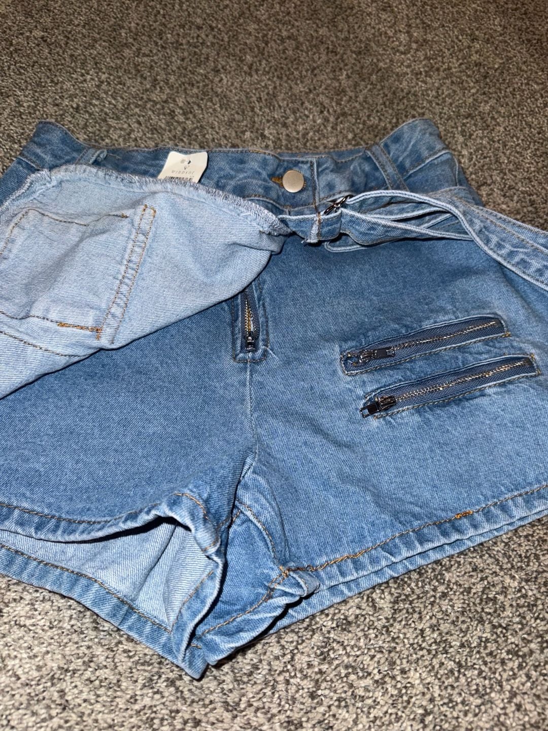 Windsor Denim Skort Size XS Blue Cargo Pockets Asymmetrical Zippers 4
