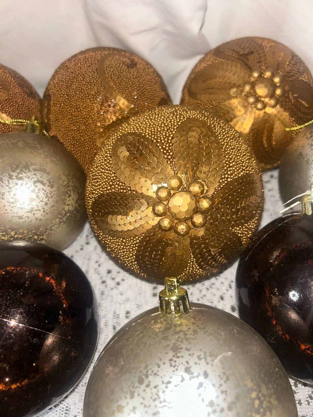 WeRChristmas 28 Variety Christmas Tree Baubles Decoration Pack with Tinsel Beads, Brown/Bronze/Gold - , 2