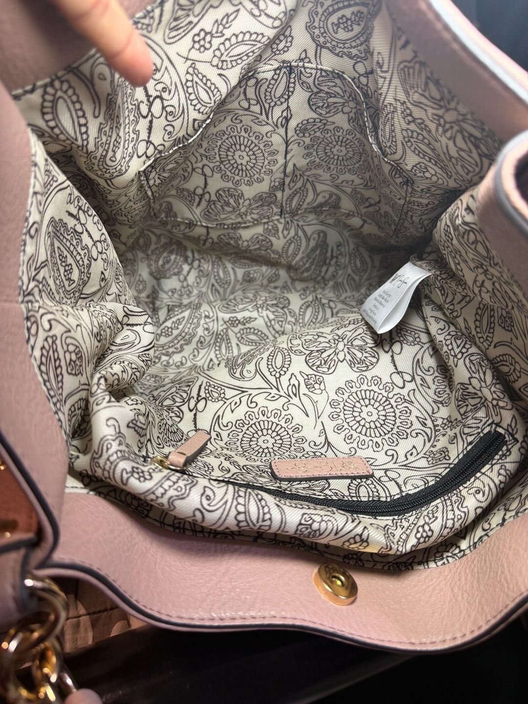 Jessica Simpson Sadie Faux Leather 4 Poster Handbag 15
