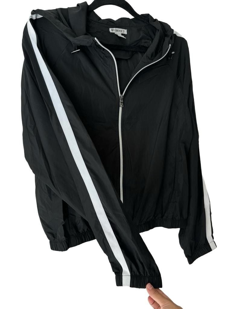 Forever 21 Windbreaker Jacket Size L Black White Stripe 4