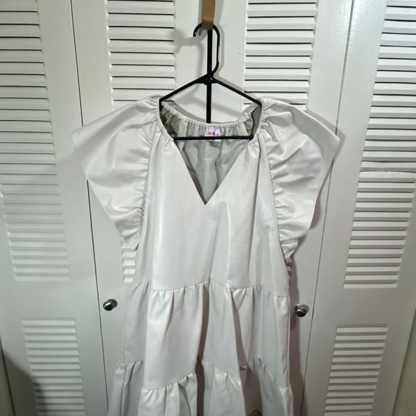 Buddylove Ruffle Sleeve Vegan Leather Dress Cream Xtra Large Boho, Baby Doll
