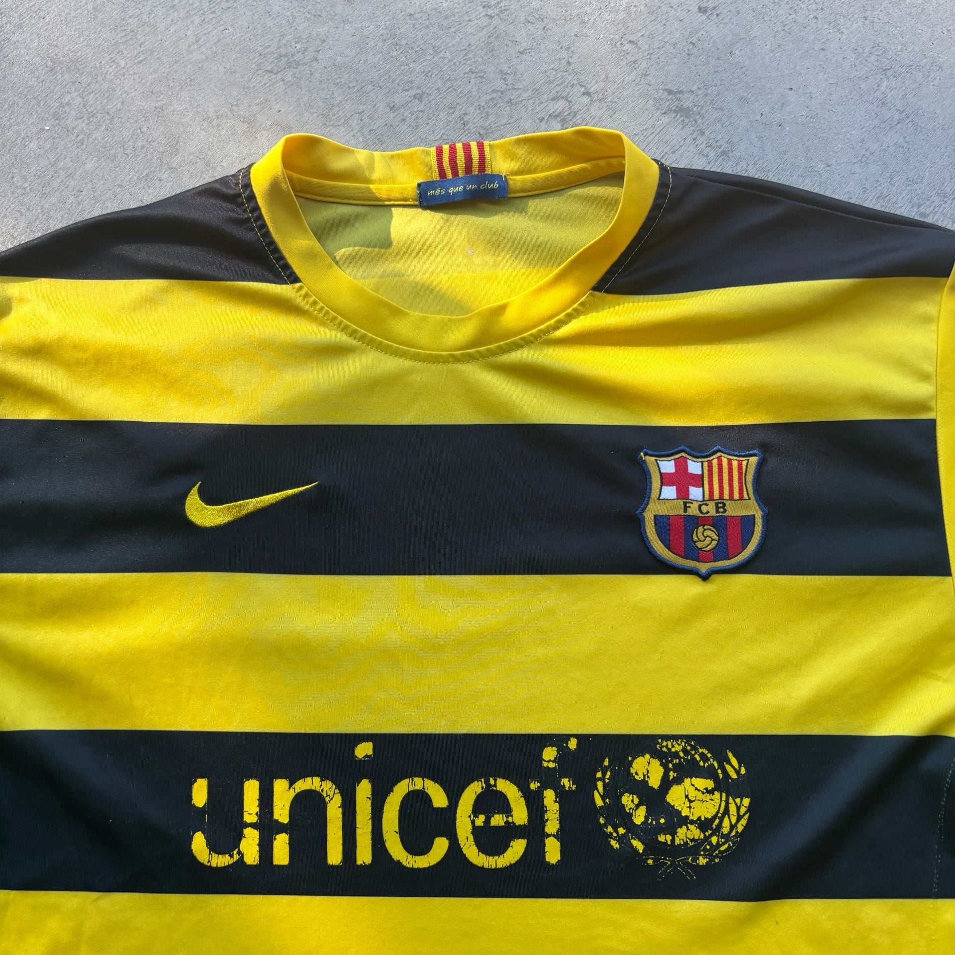 2007/08 RARE FC Barcelona Away Soccer Kit Jersey Striped Nike Size L 3