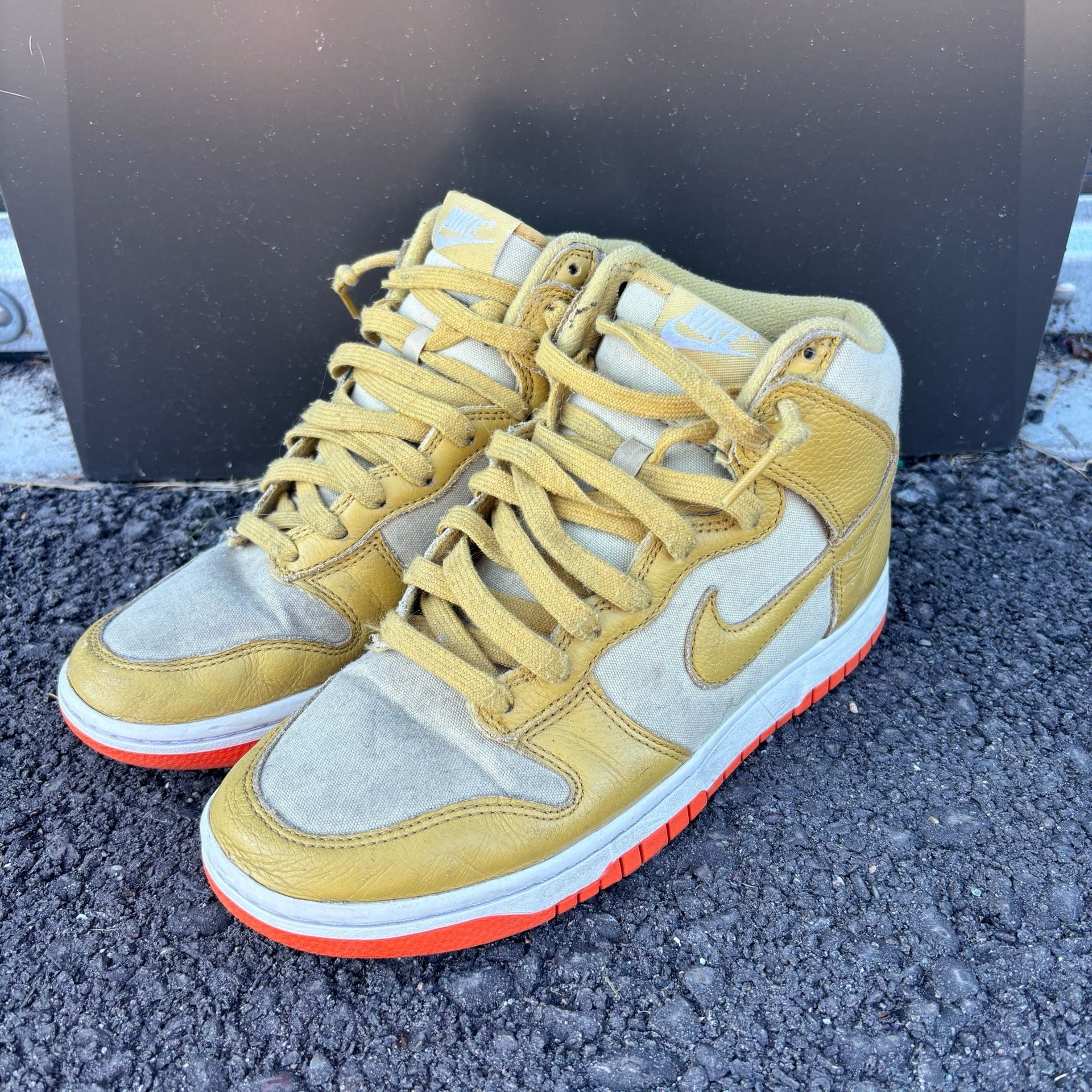 2022 Nike Dunk High Wheat Gold Safety Orange Canvas Shoes Size 7.5 2
