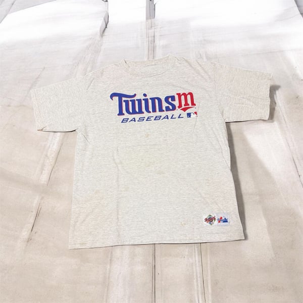 Majestic Minnesota Twins MLB Graphic T-Shirt Vintage Gray