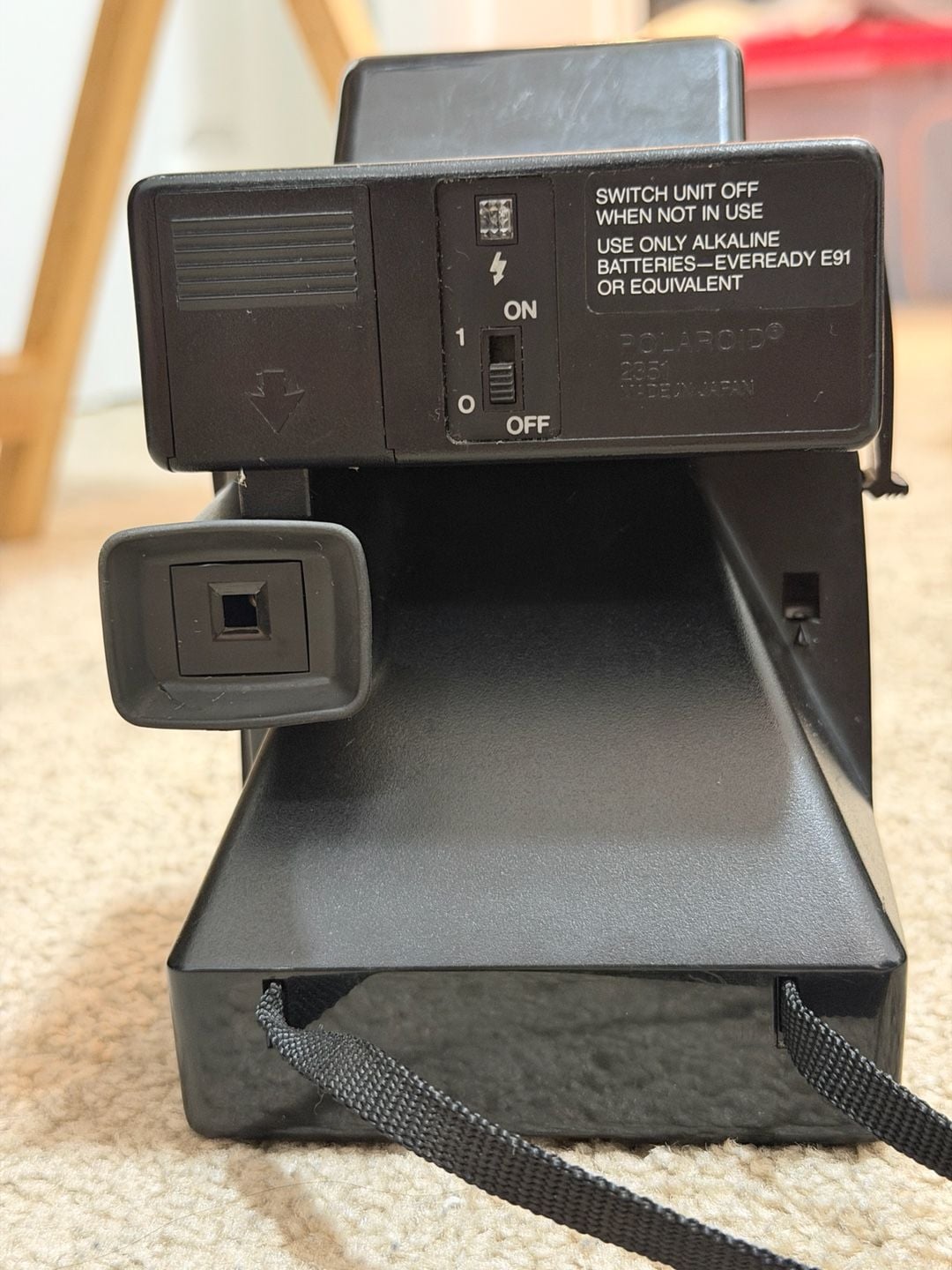 Polaroid OneStep Land Camera with Q-Light Flash w/ Film! 2