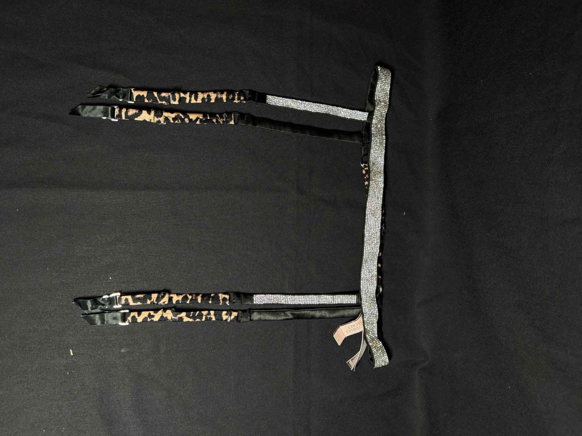 Victoria's Secret Very Sexy Shine Strap Garter Belt Size M/L Leopard Print 2