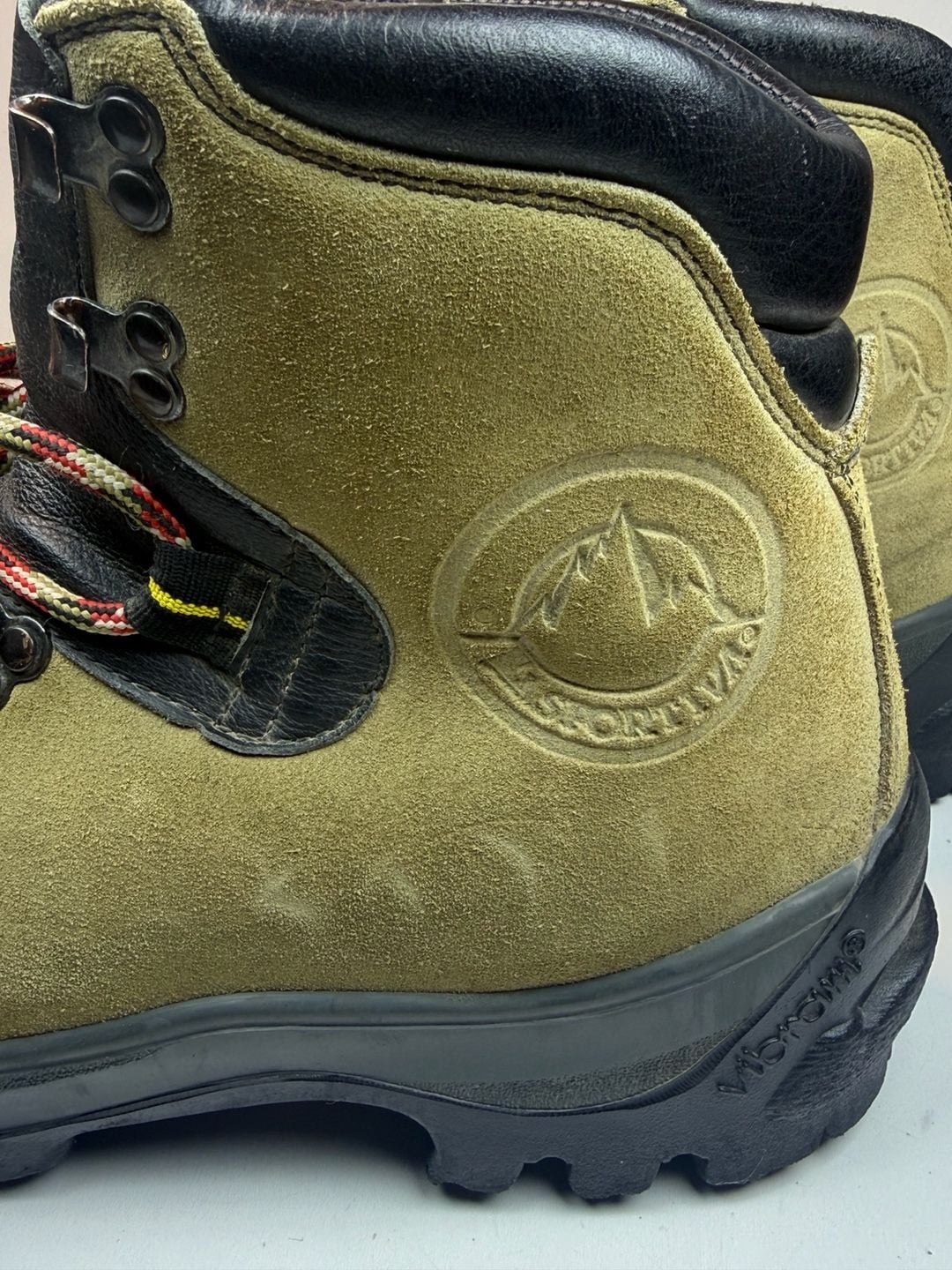 La Sportiva Makalu Hiking Boots Size US 8.5 EU 41.5 Boots vibrant Italy Suede 10