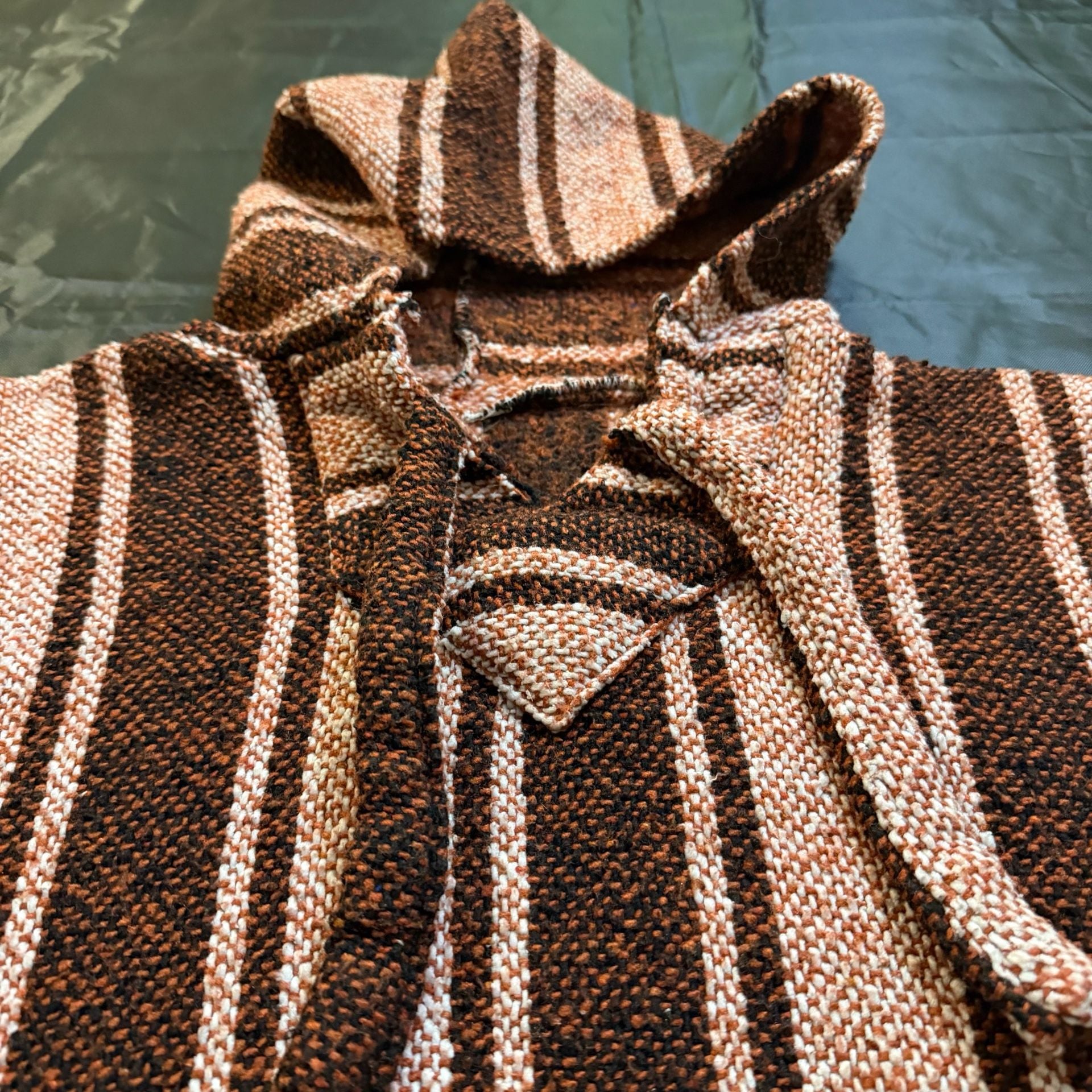 Vintage 80s 90s Mexican Surfer Baja Pullover Hoodie // Drug Rug // Hooded Jacket // Woven Poncho 4