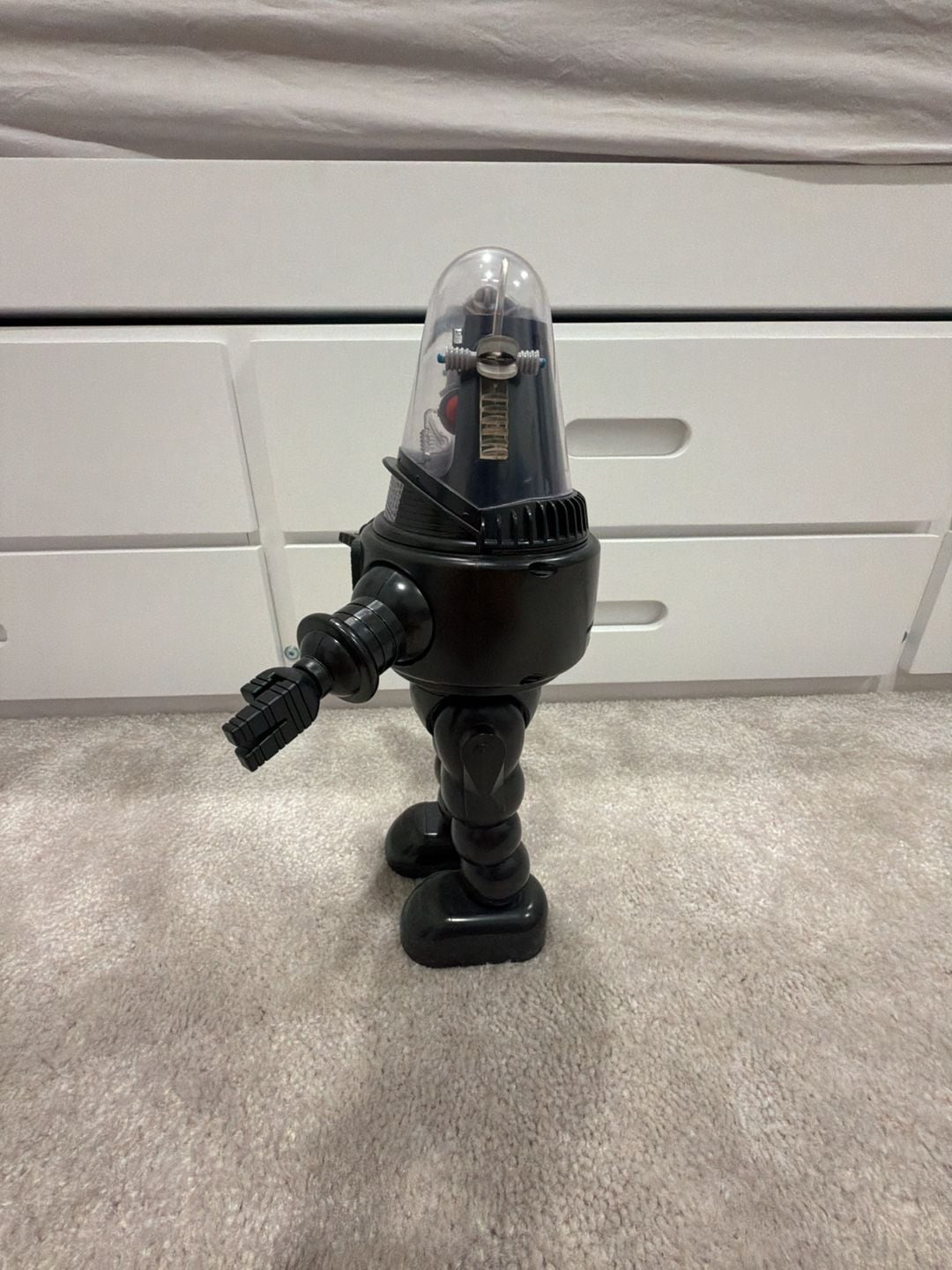 Turner Entertainment Forbidden Planet Robby the Robot Black 14 Inch 2