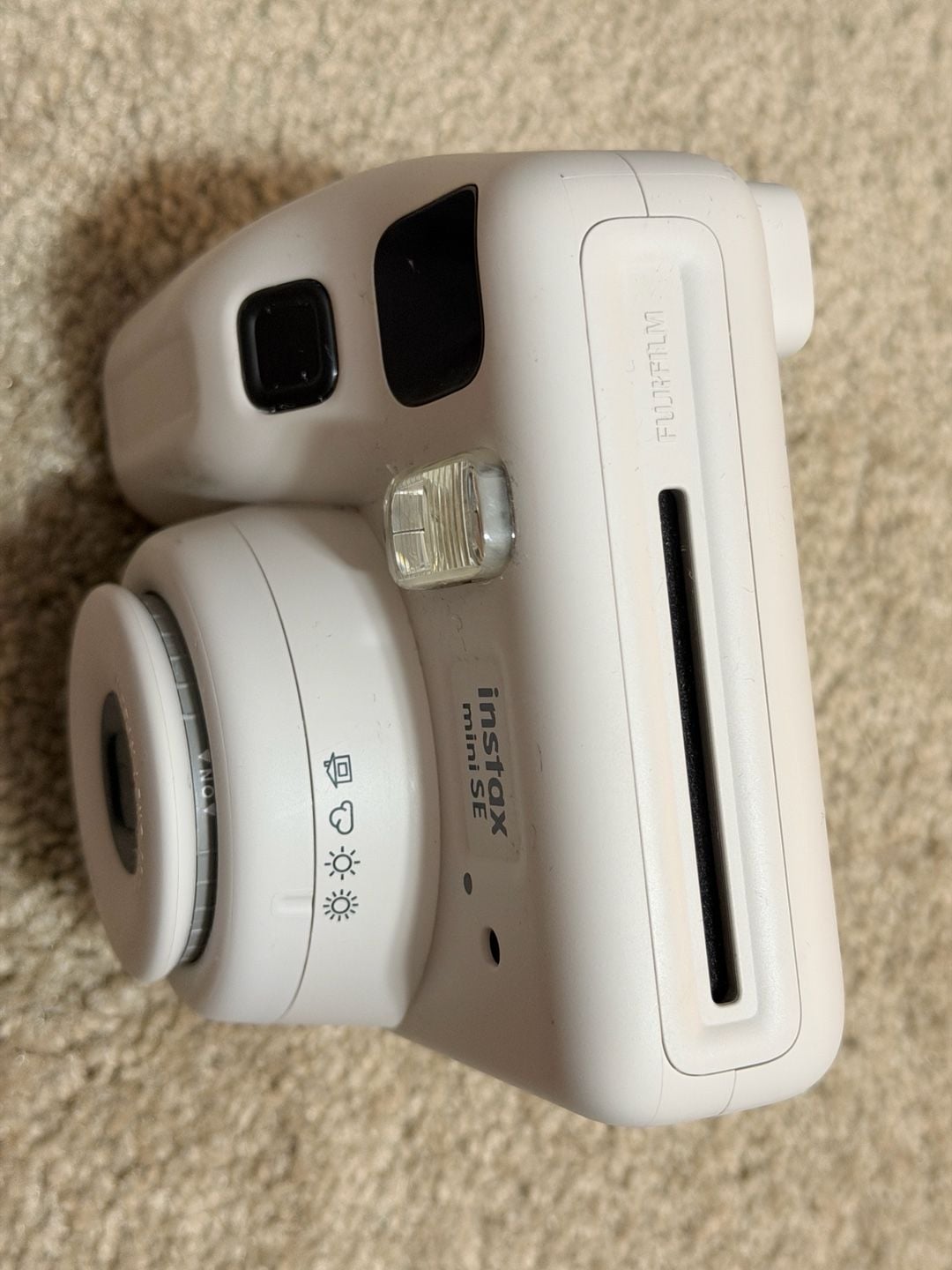 Fujifilm Instax Mini SE Instant Camera White w/ Film Inside 6