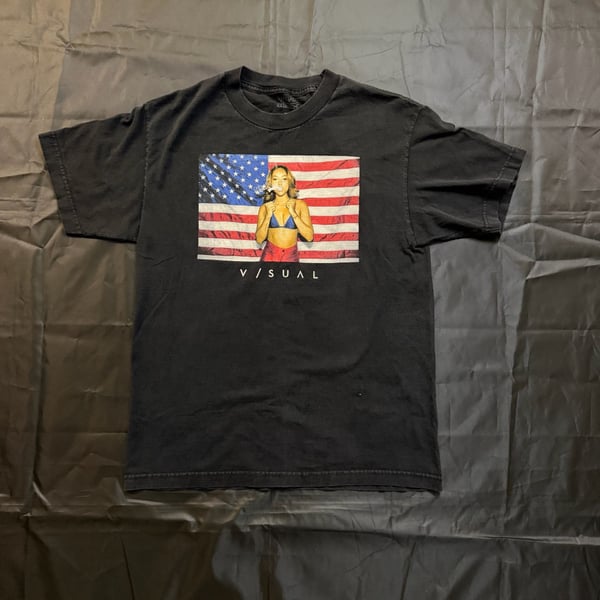 V/SUAL x Karrueche Graphic T-Shirt Black American Flag Tee Medium