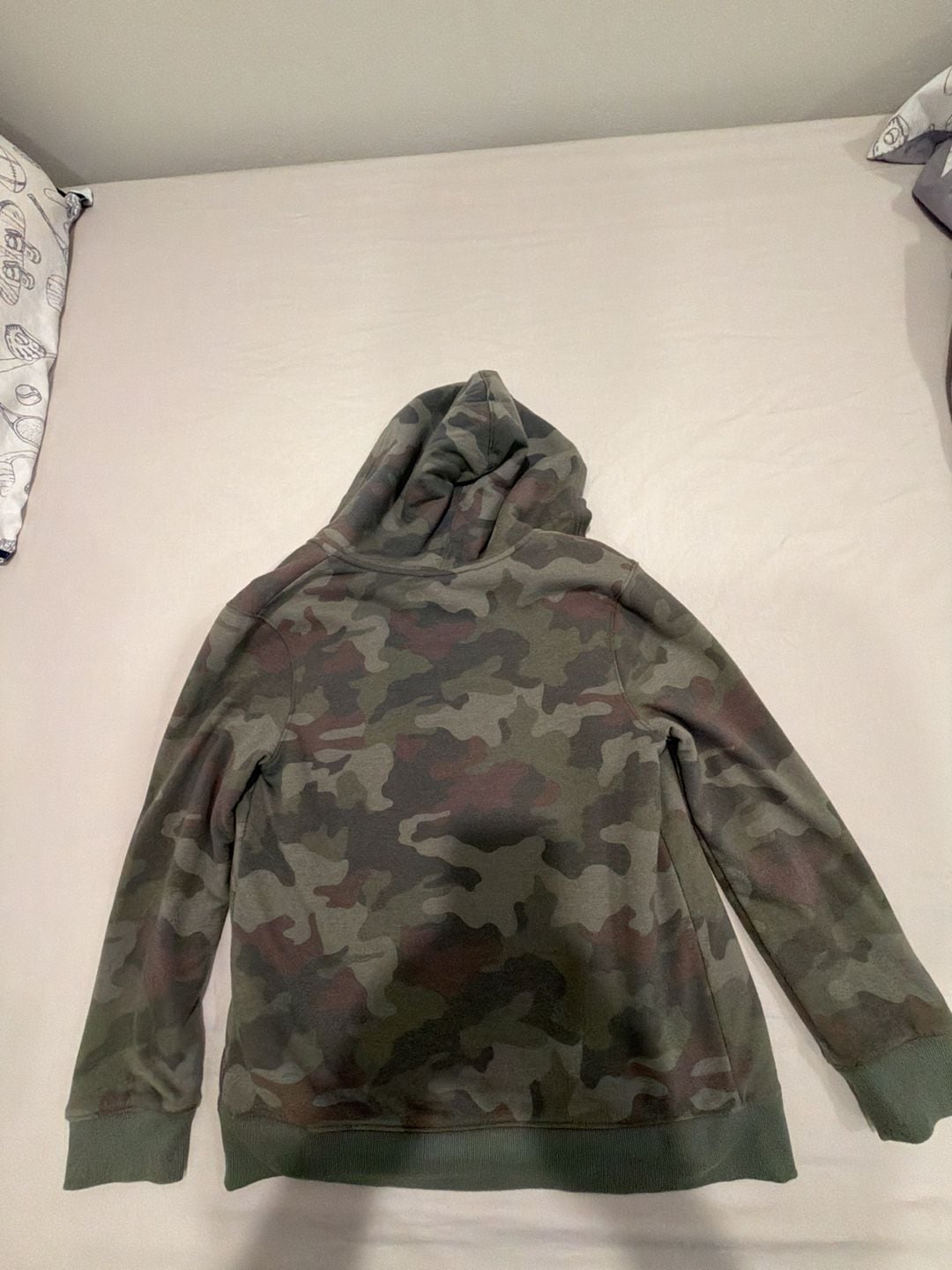 Cat & Jack Camouflage Sherpa Lined Full-Zip Hoodie Size M (8/10) 5