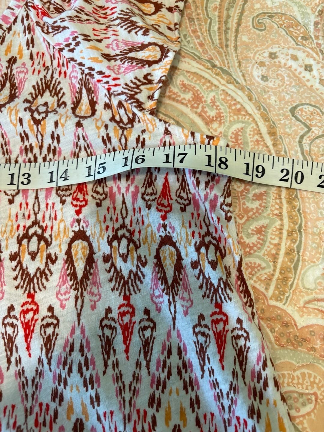 EUC LOFT Ann Taylor loft flutter sleeve Ikat cotton top t-shirt size Large  10