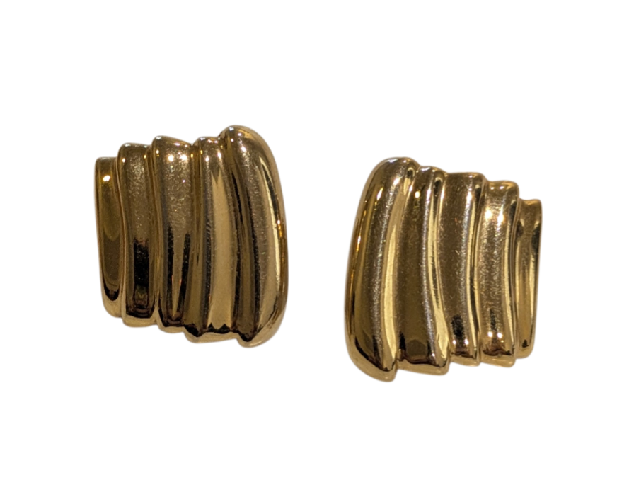 Monet Vintage Gold Tone Ribbed Clip On Earrings 1