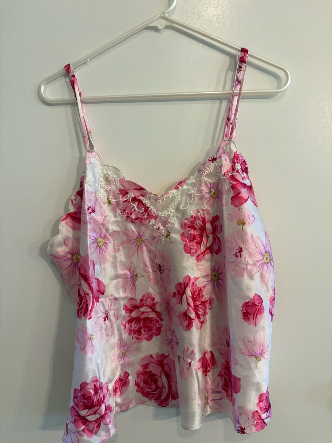Lord & Taylor Size XL Pink Floral Satin Camisole Top 1