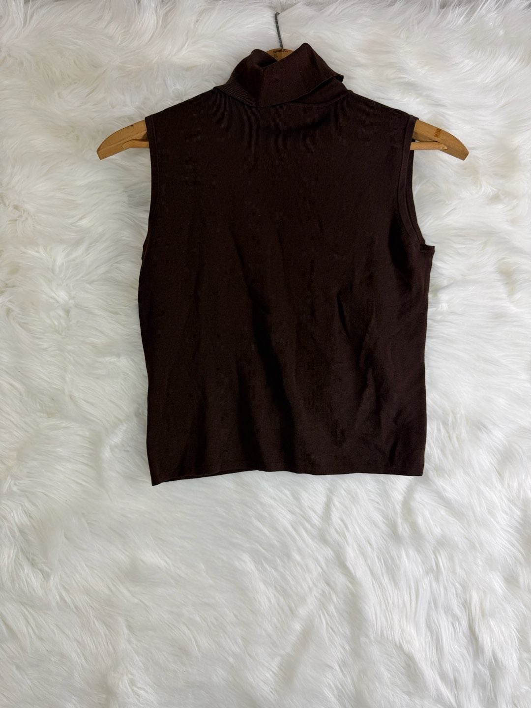Vintage Scott Taylor Sleeveless Turtleneck Top Size L Brown Viscose Knit 6