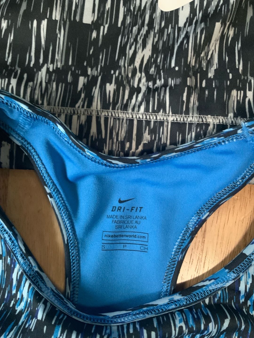 Nike And Under Armour Sports Bras Lot Women’s Size Small 2