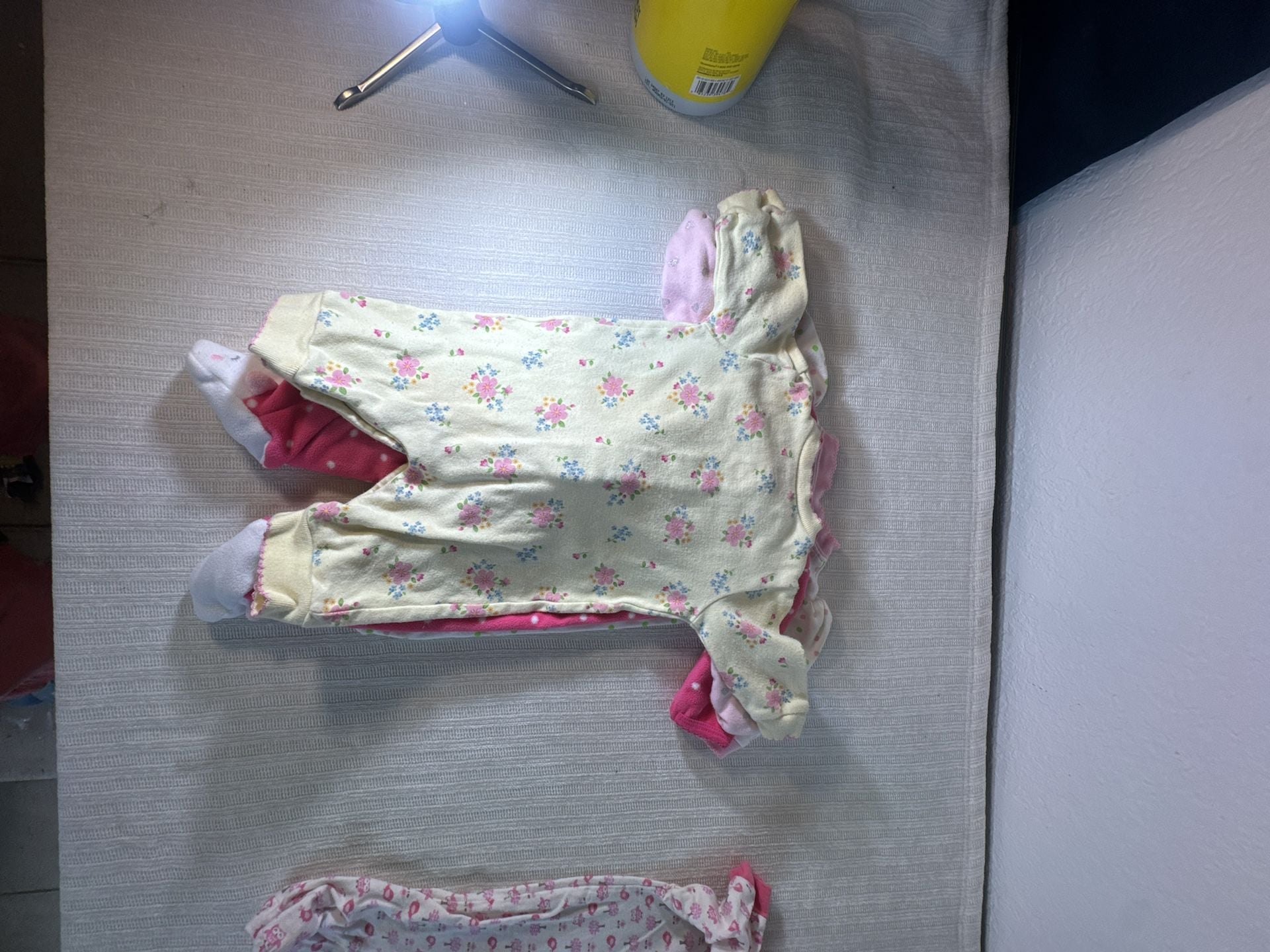 Carter's Baby Girls Sleepers Newborn Lot of 6 Footed Pajamas 9
