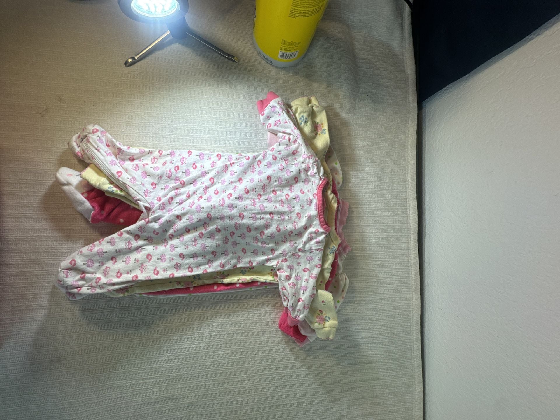 Carter's Baby Girls Sleepers Newborn Lot of 6 Footed Pajamas 10