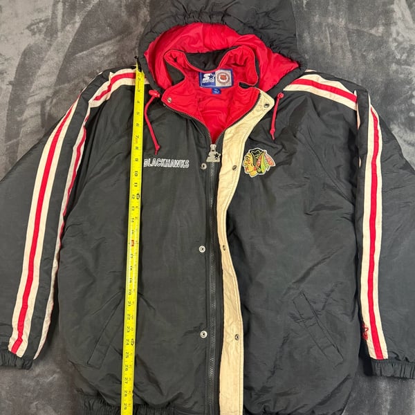 Starter Chicago Blackhawks Winter Jacket Size XL Black NHL Hockey Puffer#136