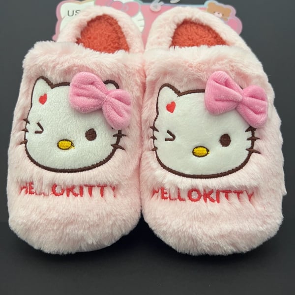 Sanrio Hello Kitty Slippers Size 9 (fit like 8.5) Pink Fuzzy Plush