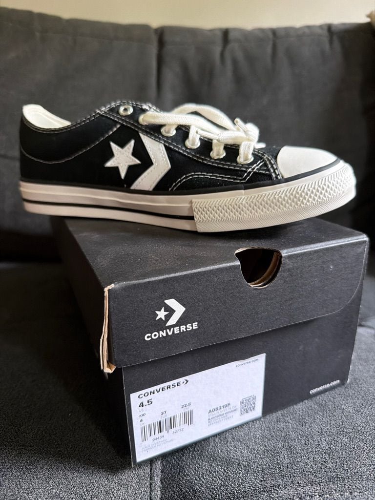 Converse Star Player 76 Size 4.5 Black White Canvas Sneakers 2