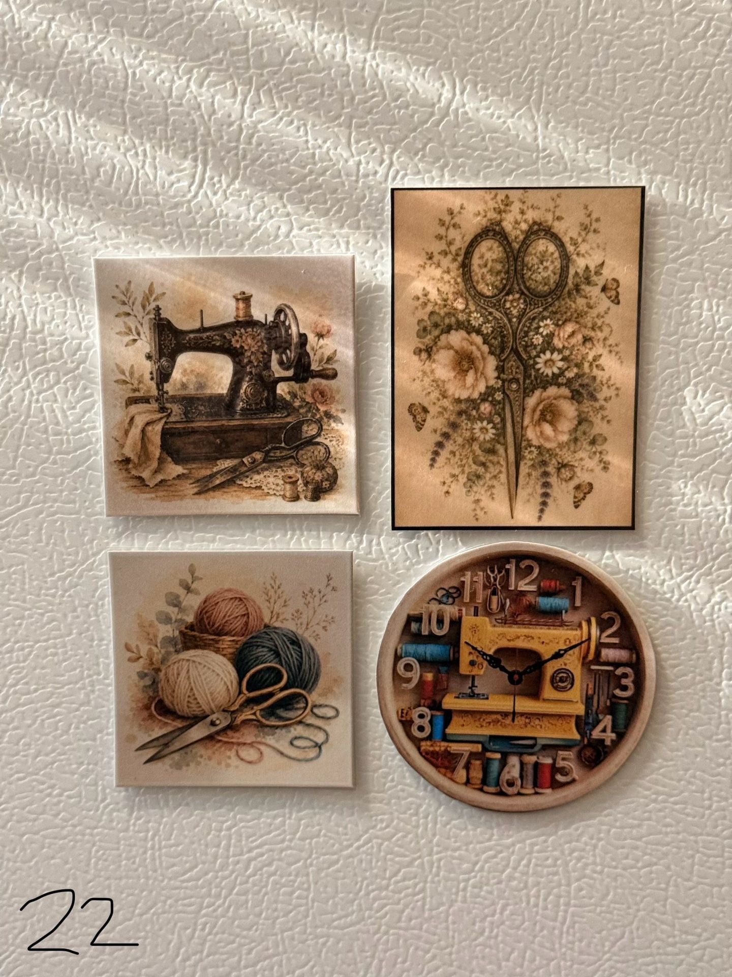 Vintage Sewing Theme Magnet Set 4 Pieces 1