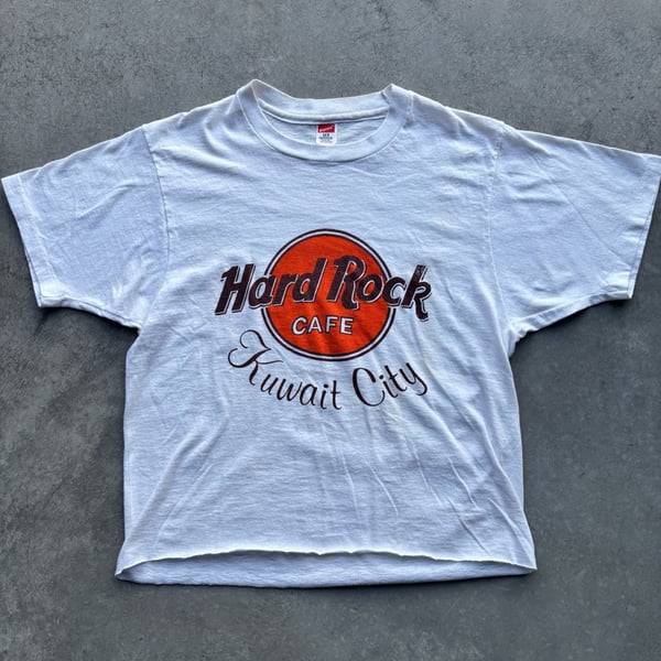 1980’s Vintage Hard Rock Cafe Kuwait City T-Shirt White Size M