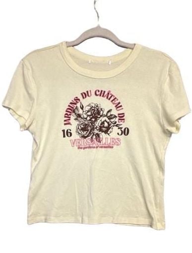 H&M Light Yellow Coquette Jardins Du Chateau De Versailles Baby Tee 3