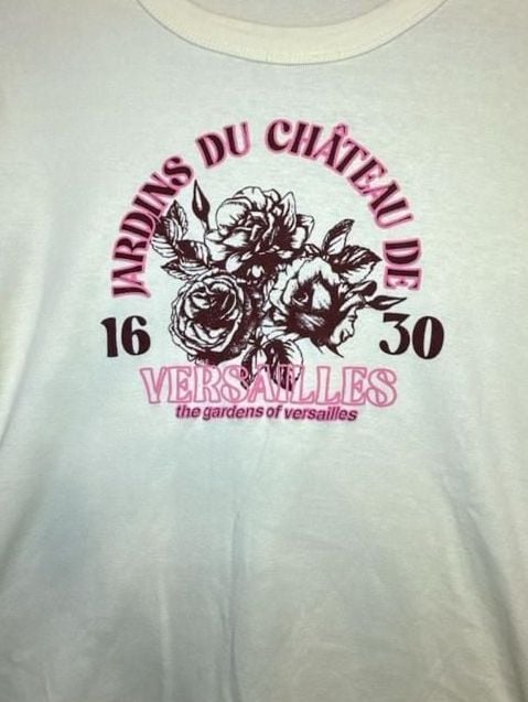 H&M Light Yellow Coquette Jardins Du Chateau De Versailles Baby Tee 4
