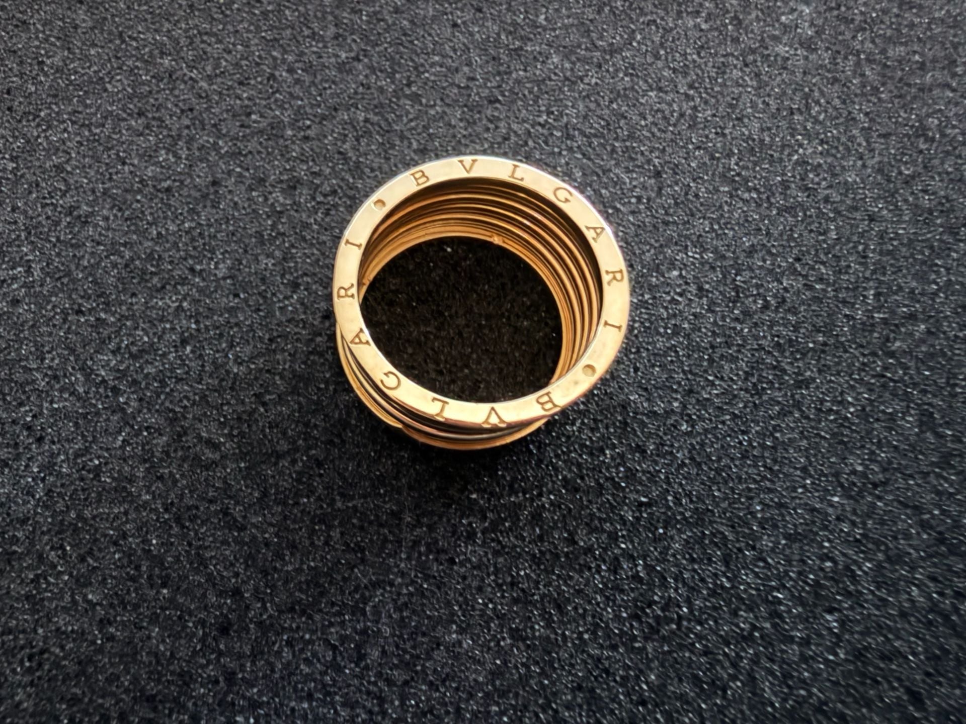18k Yellow Gold Five Band Ring Brand New.Firm Price. 4
