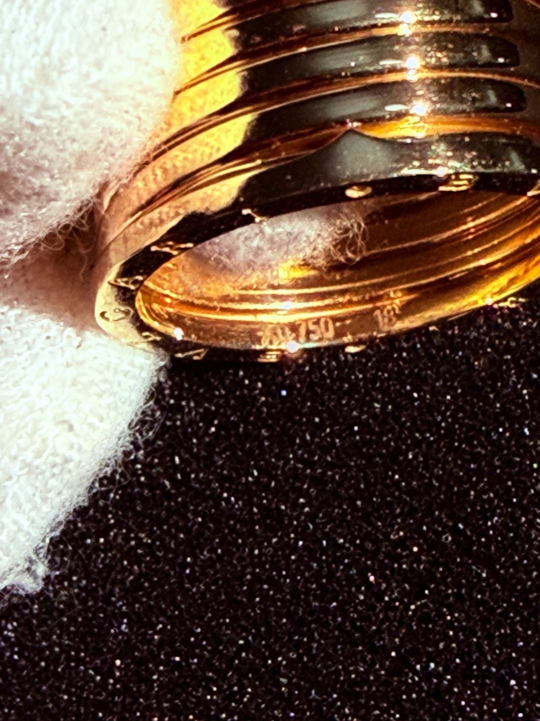 18k Yellow Gold Five Band Ring Brand New.Firm Price. 7