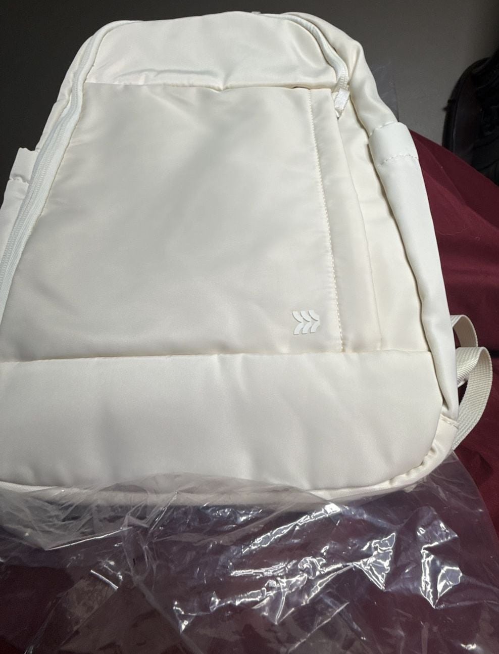 All in Motion Travel 15-Inch Laptop Backpack Ivory 3
