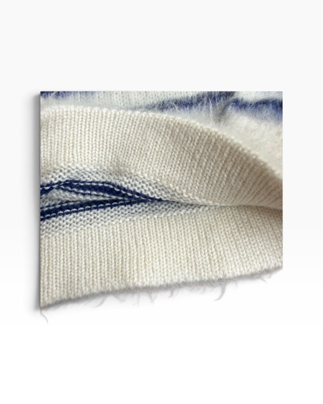 H&M Women’s Mohair Blend Striped Fuzzy Mock Neck Sweater Ivory Blue Size US 2 XS 8