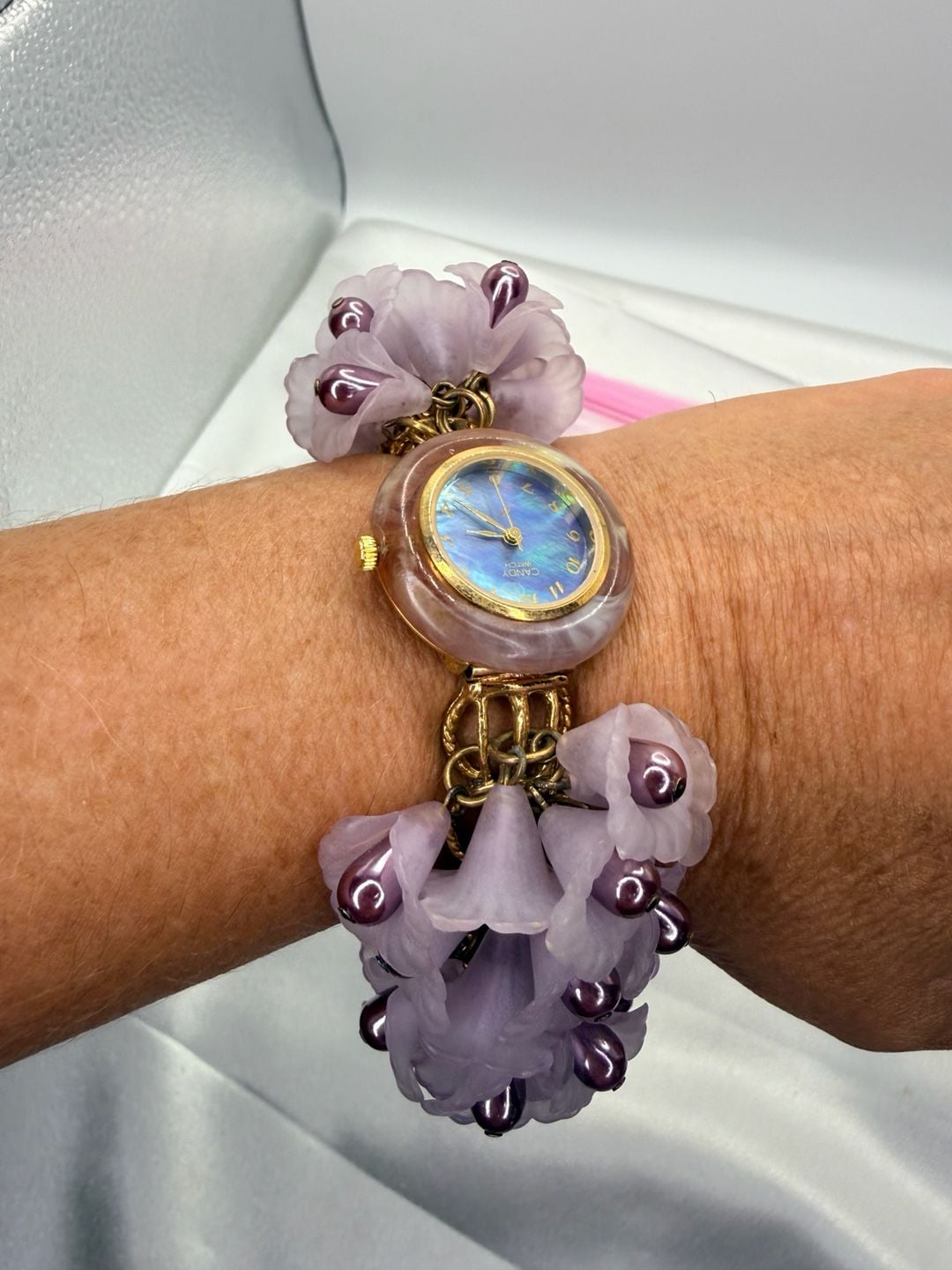 Bonetto Candy Watch Size 7.5 Purple Floral Resin Band needs battery 1