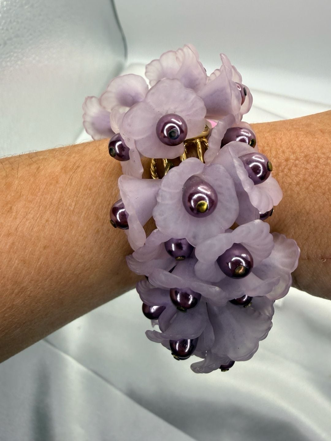Bonetto Candy Watch Size 7.5 Purple Floral Resin Band needs battery 2