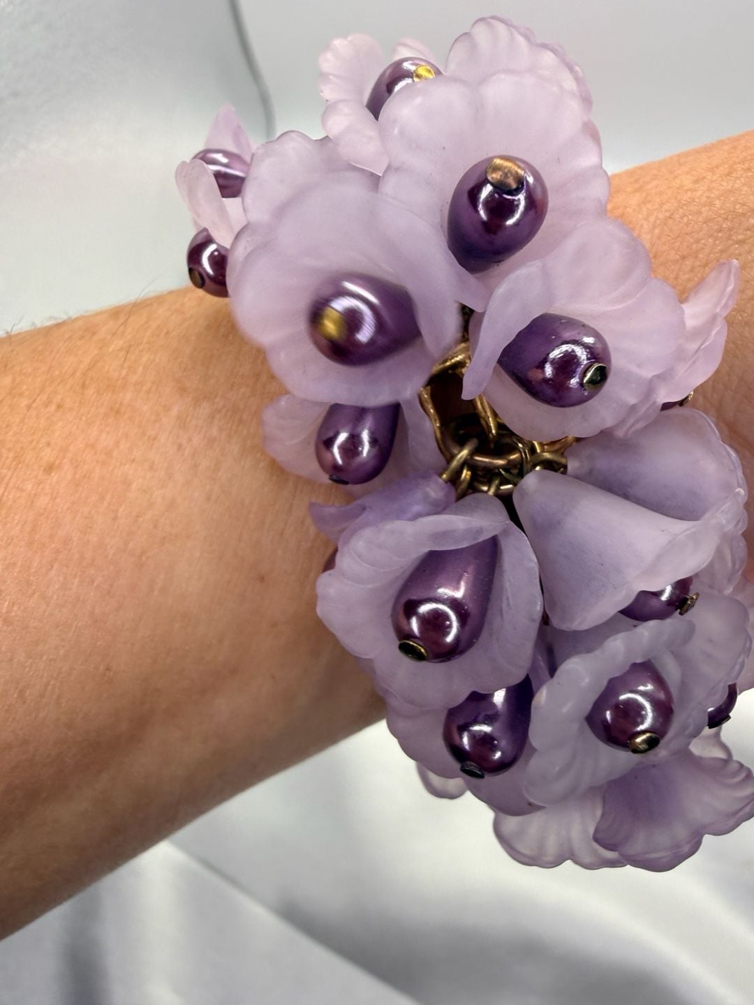 Bonetto Candy Watch Size 7.5 Purple Floral Resin Band needs battery 4