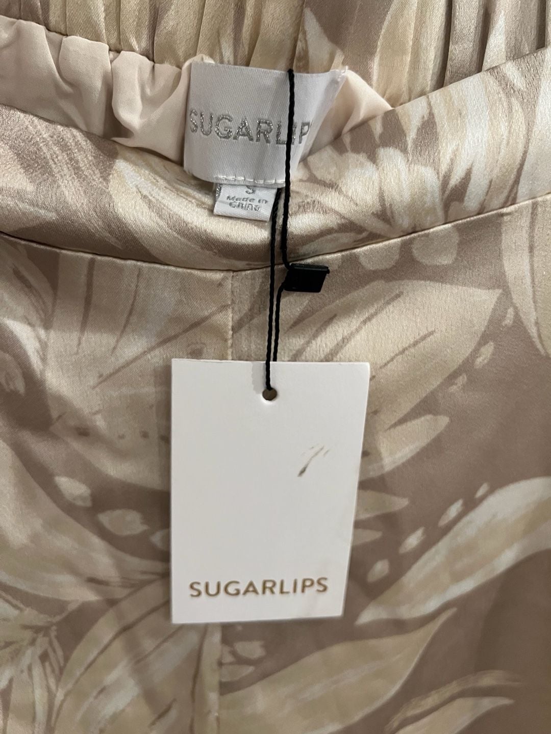 Sugarlips Gardenia Floral Satin Matching Set Top and Bottom Size: Small NWT 7