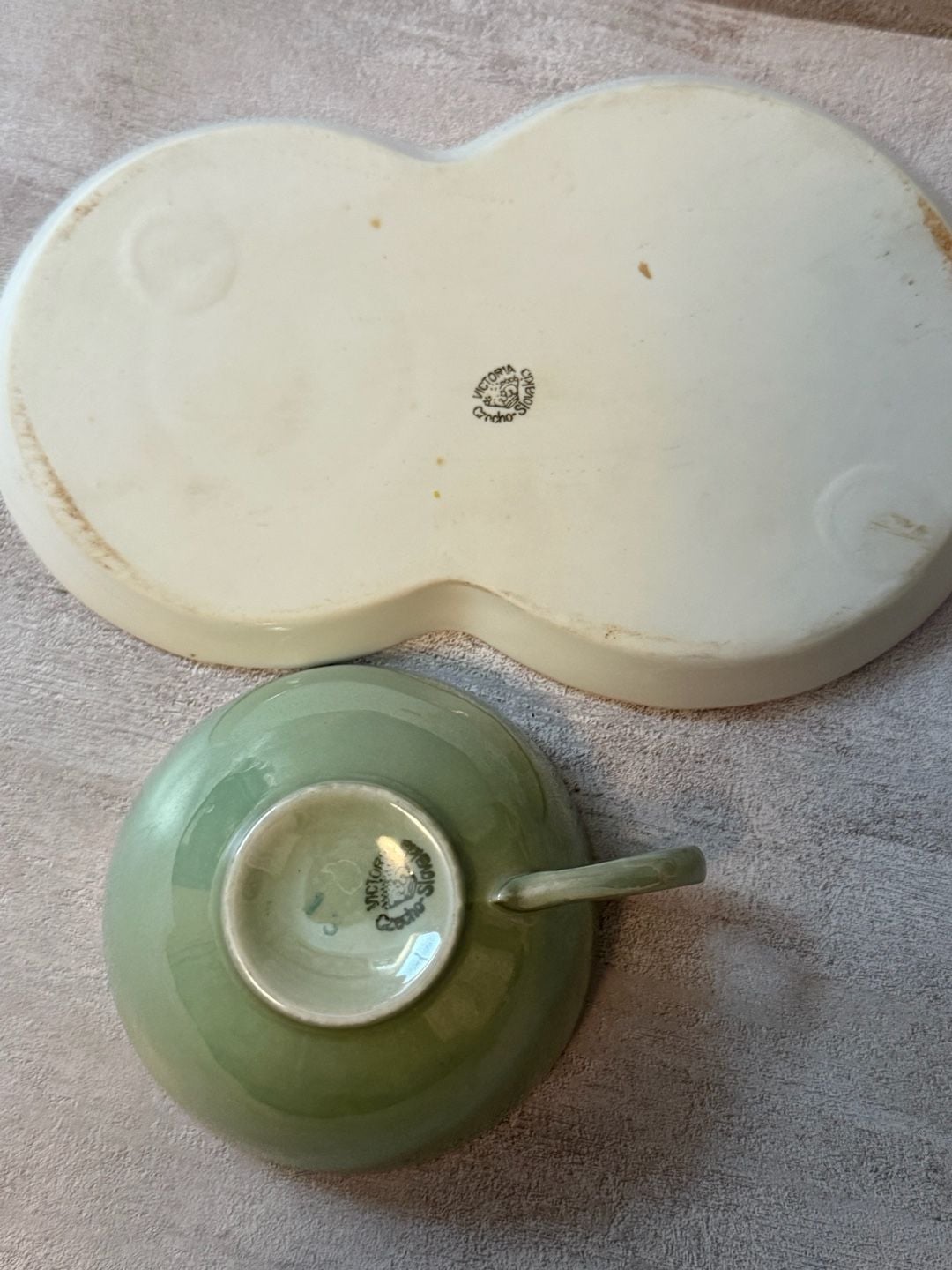 Vtg 1930’s VICTORIA Czechoslovakia Lustreware Pair Tea Cup & Snack Plate 3
