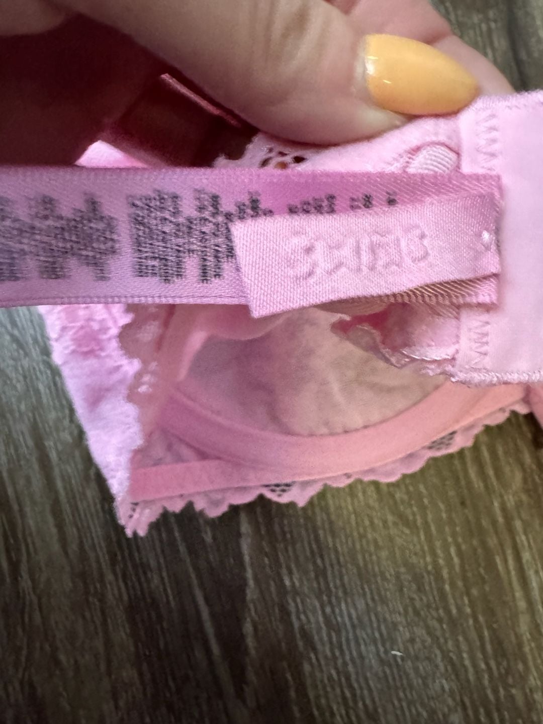 SKIMS LIMITED EDITION LACE Bra Size 32DD NWOT 5